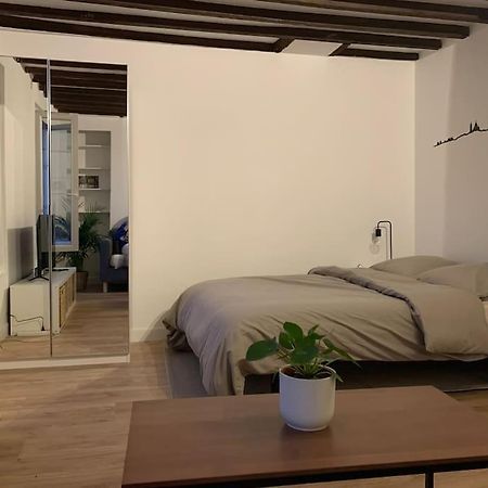 Studio Lumineux, Refait A Neuf, Metro Jourdain ปารีส ภายนอก รูปภาพ